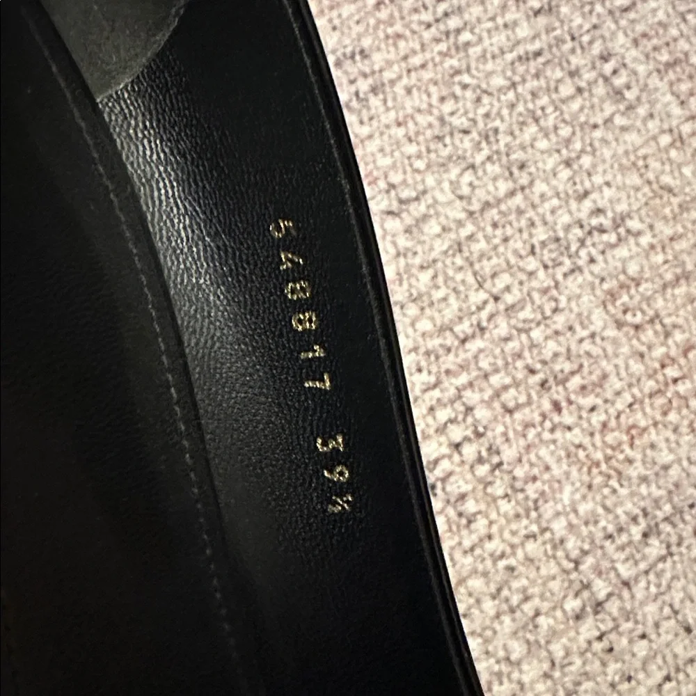 Balenciaga Black Heels with Gold BB logo - Picture 4 of 8